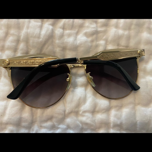 Gucci Sunglasses - Picture 4 of 7